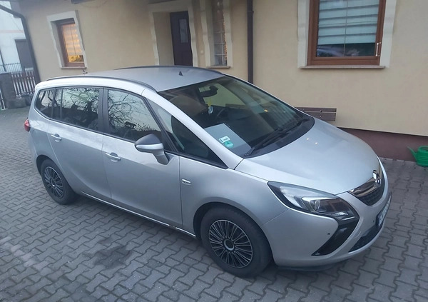 Opel Zafira cena 23400 przebieg: 289500, rok produkcji 2012 z Opatów małe 352